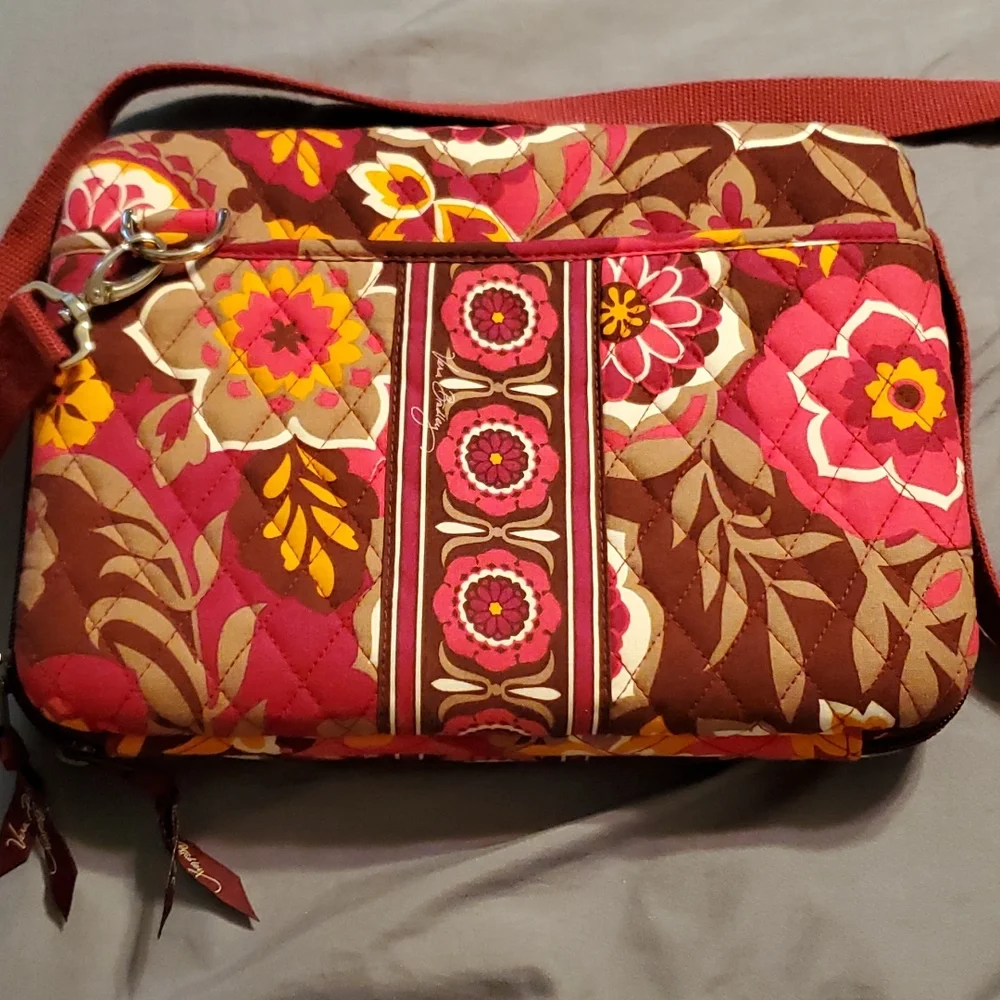 Vera Bradley crossbody hard case under fabric for electronic device